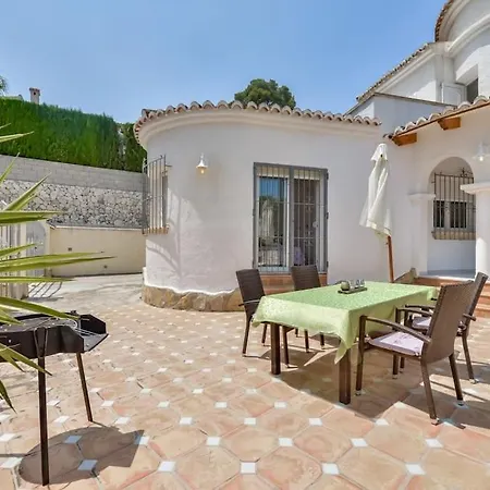 Villa Guzman - Sebastian